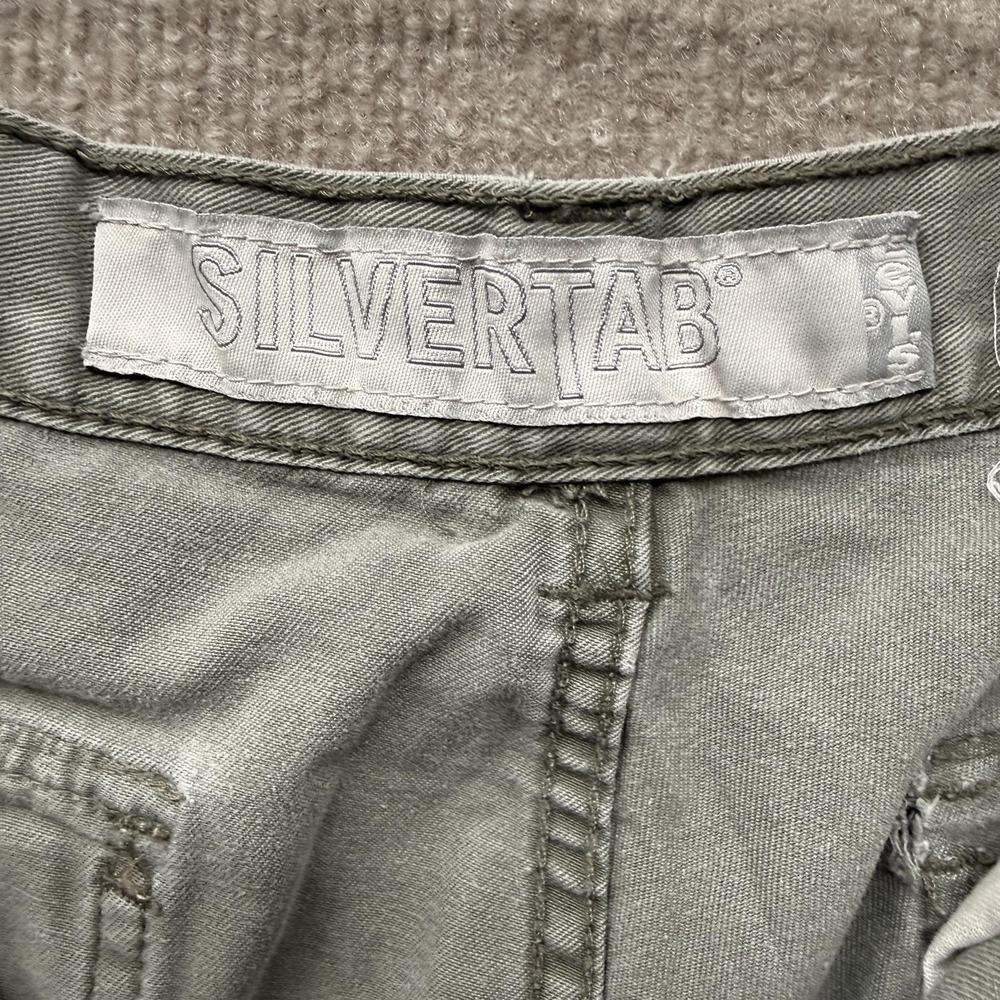 Levis Silvertab Cargo Shorts Mens 34 Green Relaxed Fit Utility‎ Pockets Denim - Picture 8 of 9